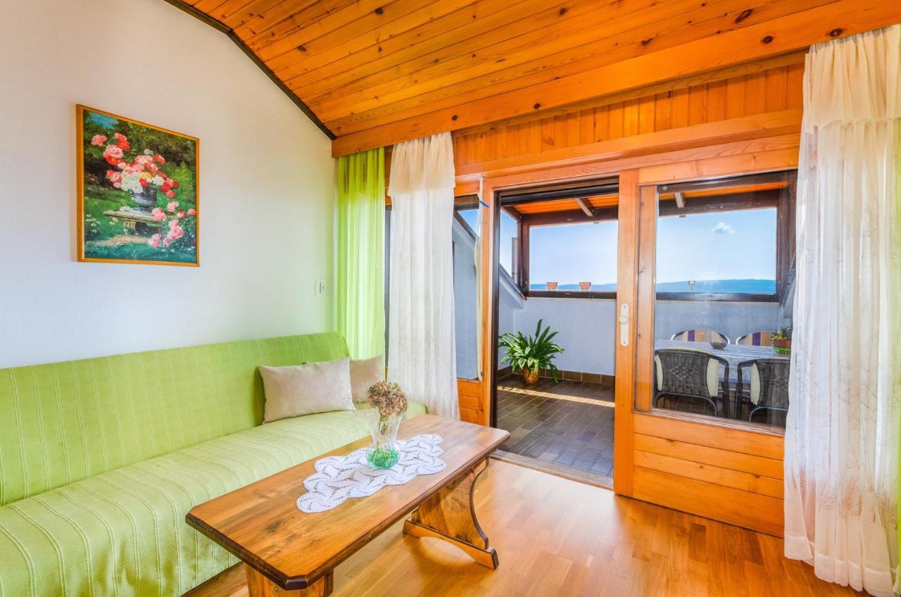 Horvat Apartamento Crikvenica Exterior foto